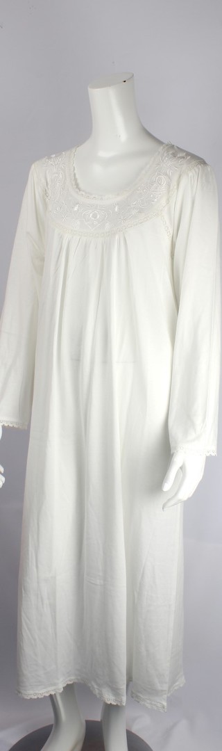 Cotton knit L/S nightie w laced round neck and embroidered floral yoke and lace hem ivory Style:AL/ND-284 image 0
